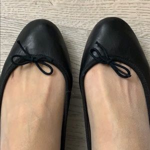 Model France repetto classic flat shoes